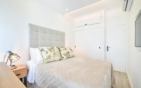 Timeless Beach III Apartment